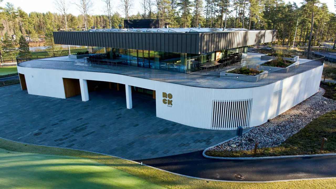 Rock-Course Clubhouse